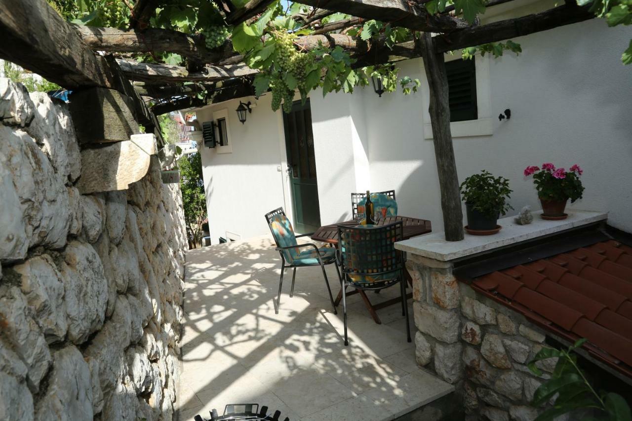 Apartments Tinka Brseč Extérieur photo